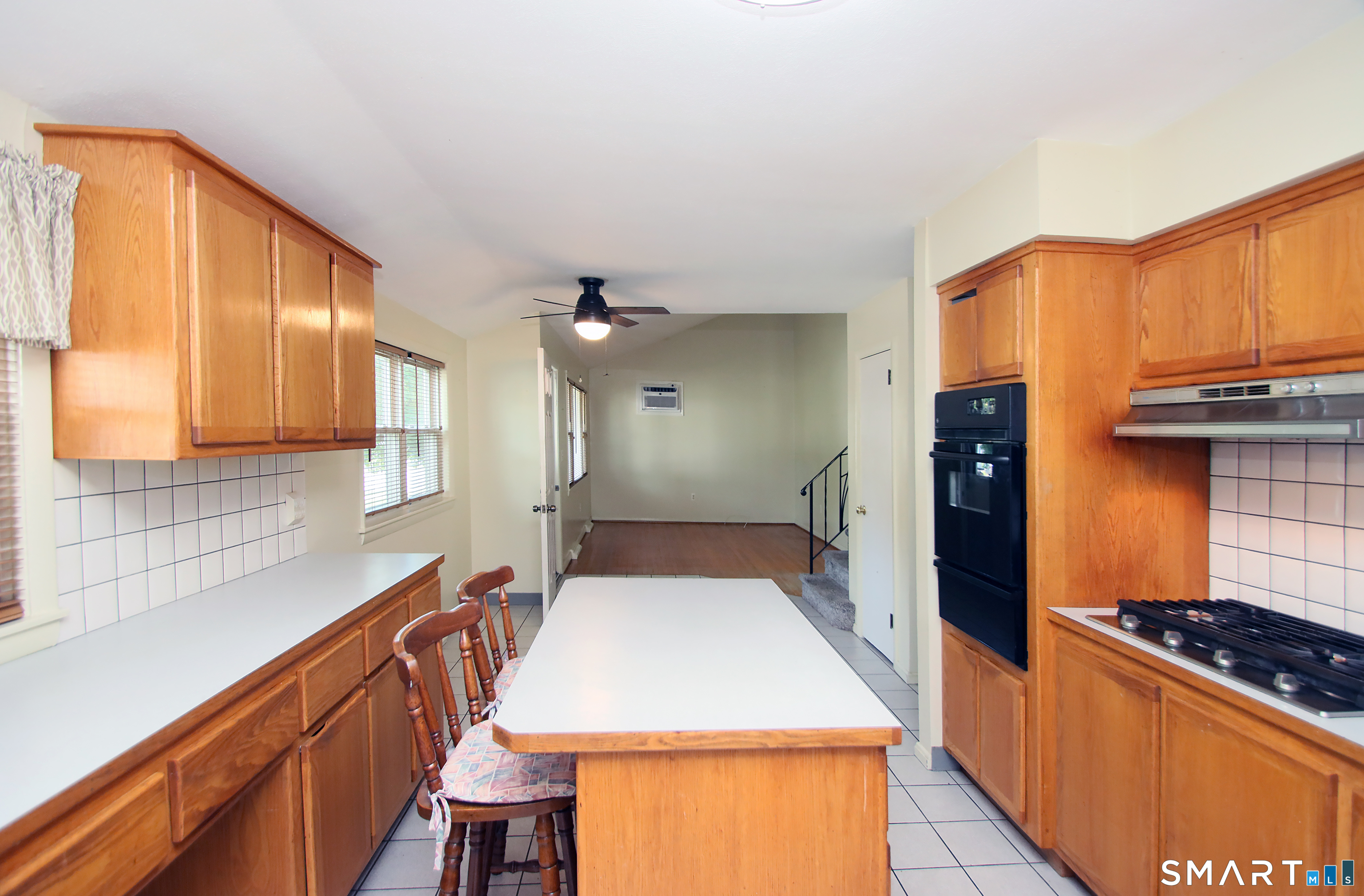 57 Grande Road East Hartford, CT 06118 - Photo 7 of 22