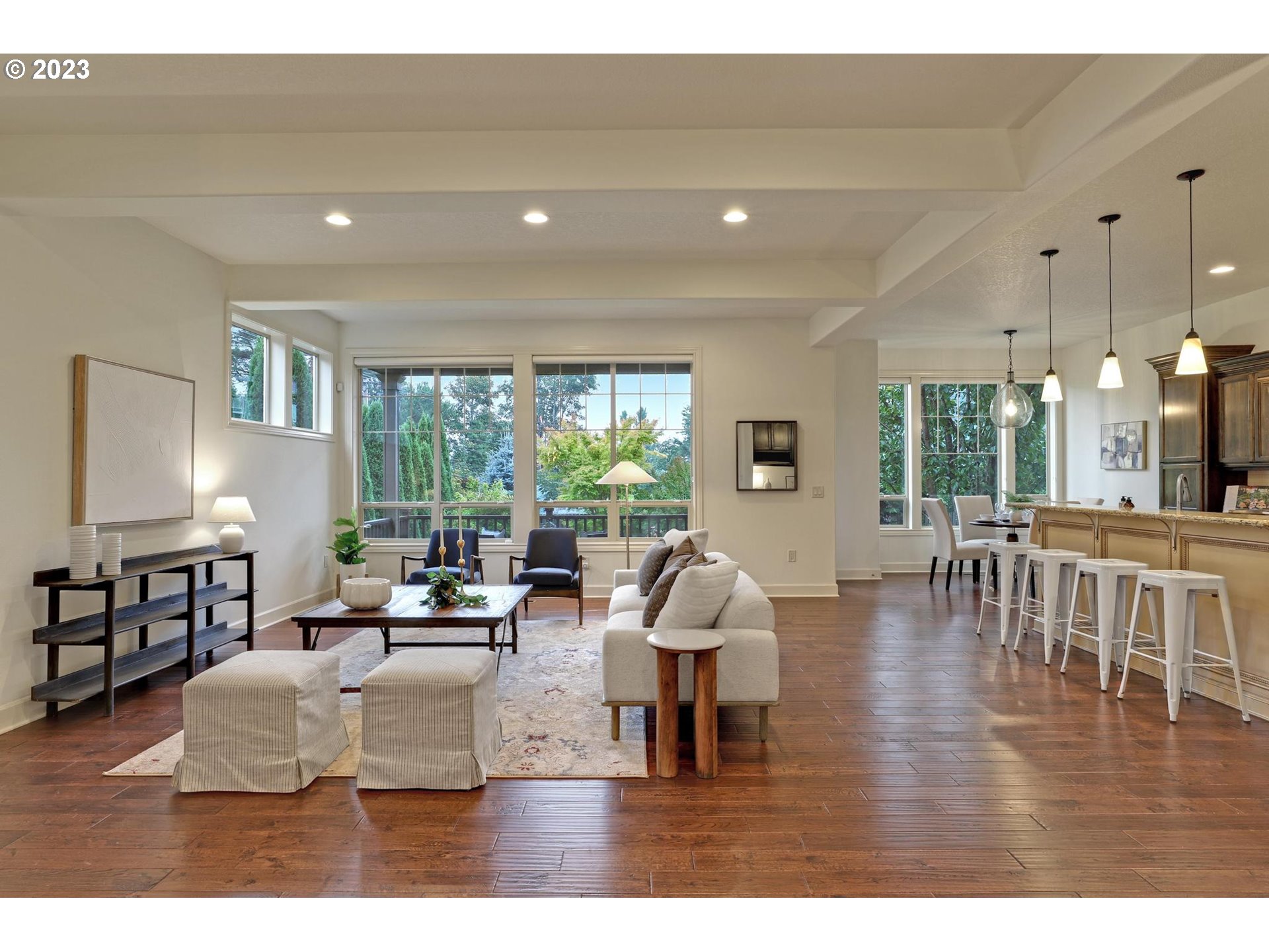 10816 Northwest Ridge Road Portland, OR 97229 - Photo 13 of 36 Gallery Image 13