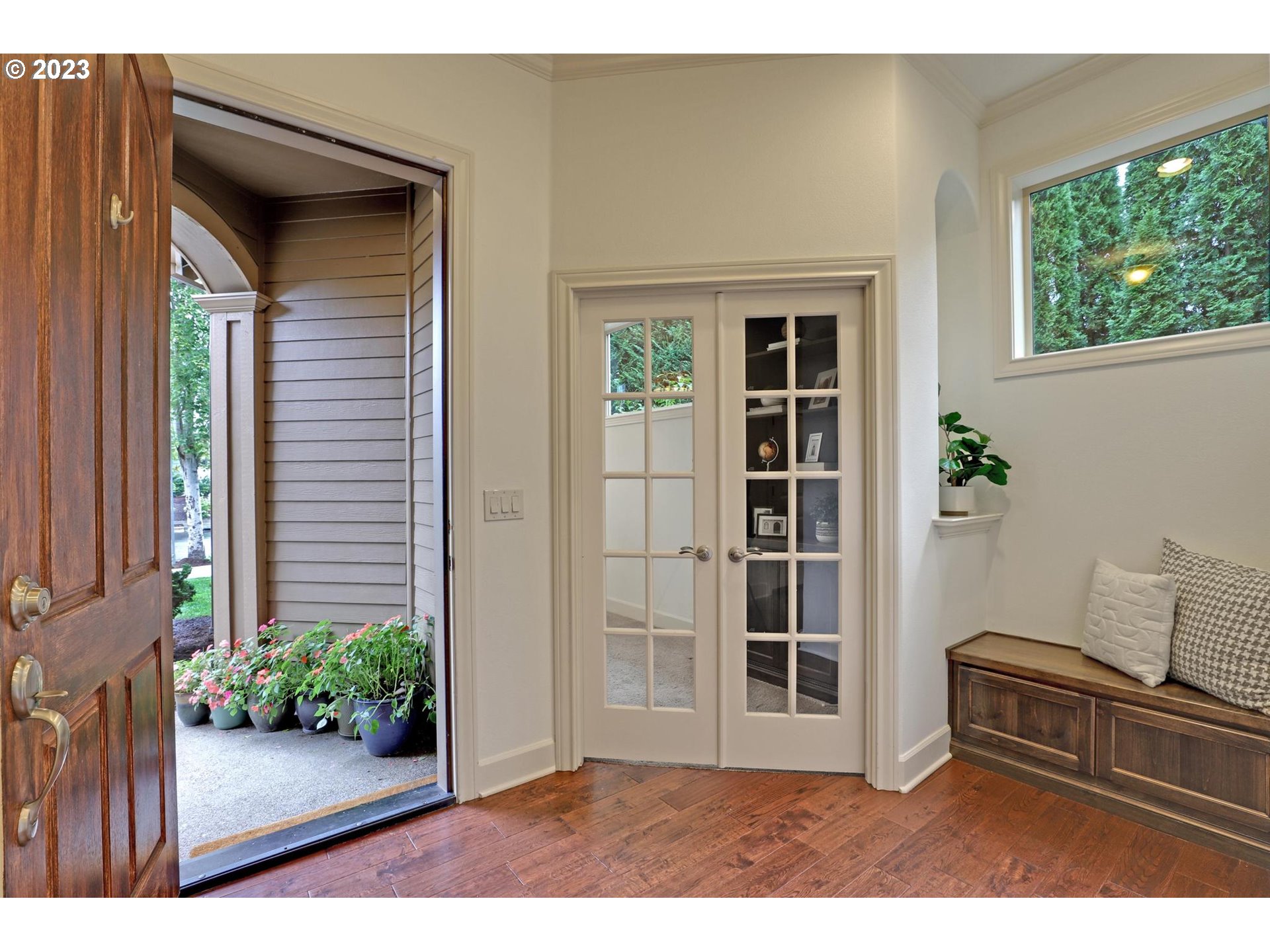 10816 Northwest Ridge Road Portland, OR 97229 - Photo 3 of 36 Gallery Image 3