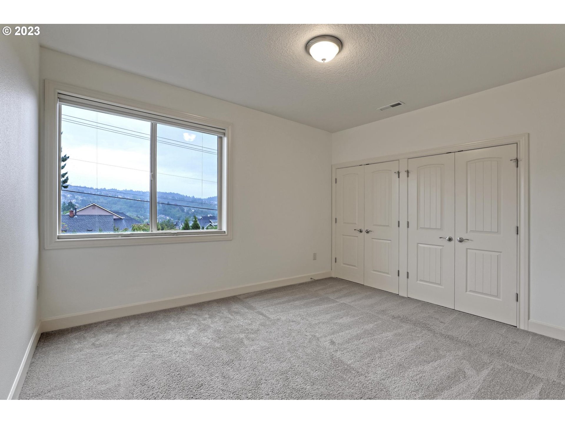 10816 Northwest Ridge Road Portland, OR 97229 - Photo 31 of 36 Gallery Image 31