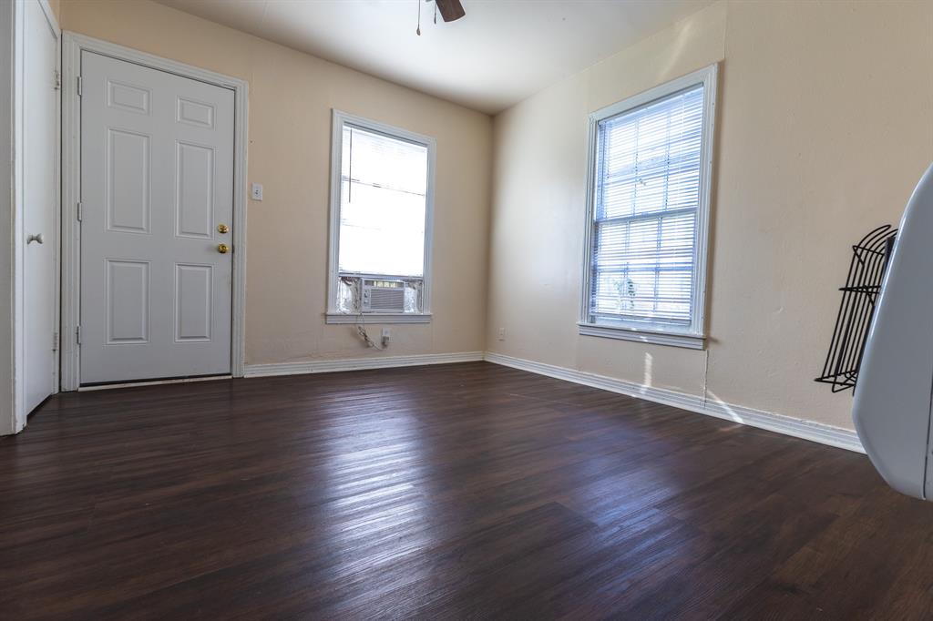 3118 North 26th Street Waco, TX 76708 - Photo 8 of 13