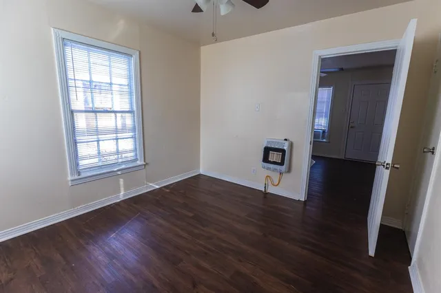 $1,000 | 3118 North 26th Street, Waco, TX 76708