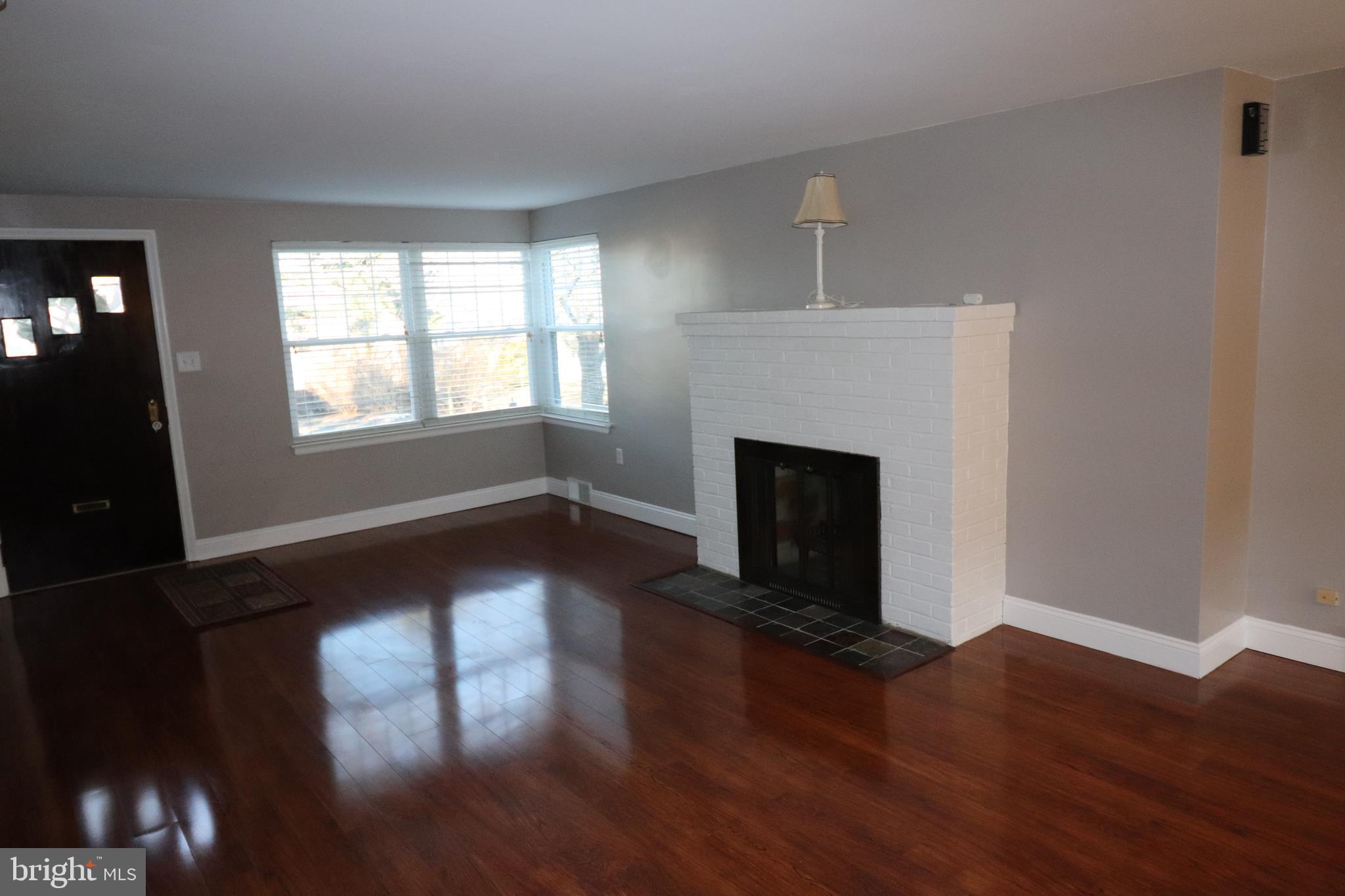 208 2nd Street Reading, PA 19607 - Photo 3 of 26