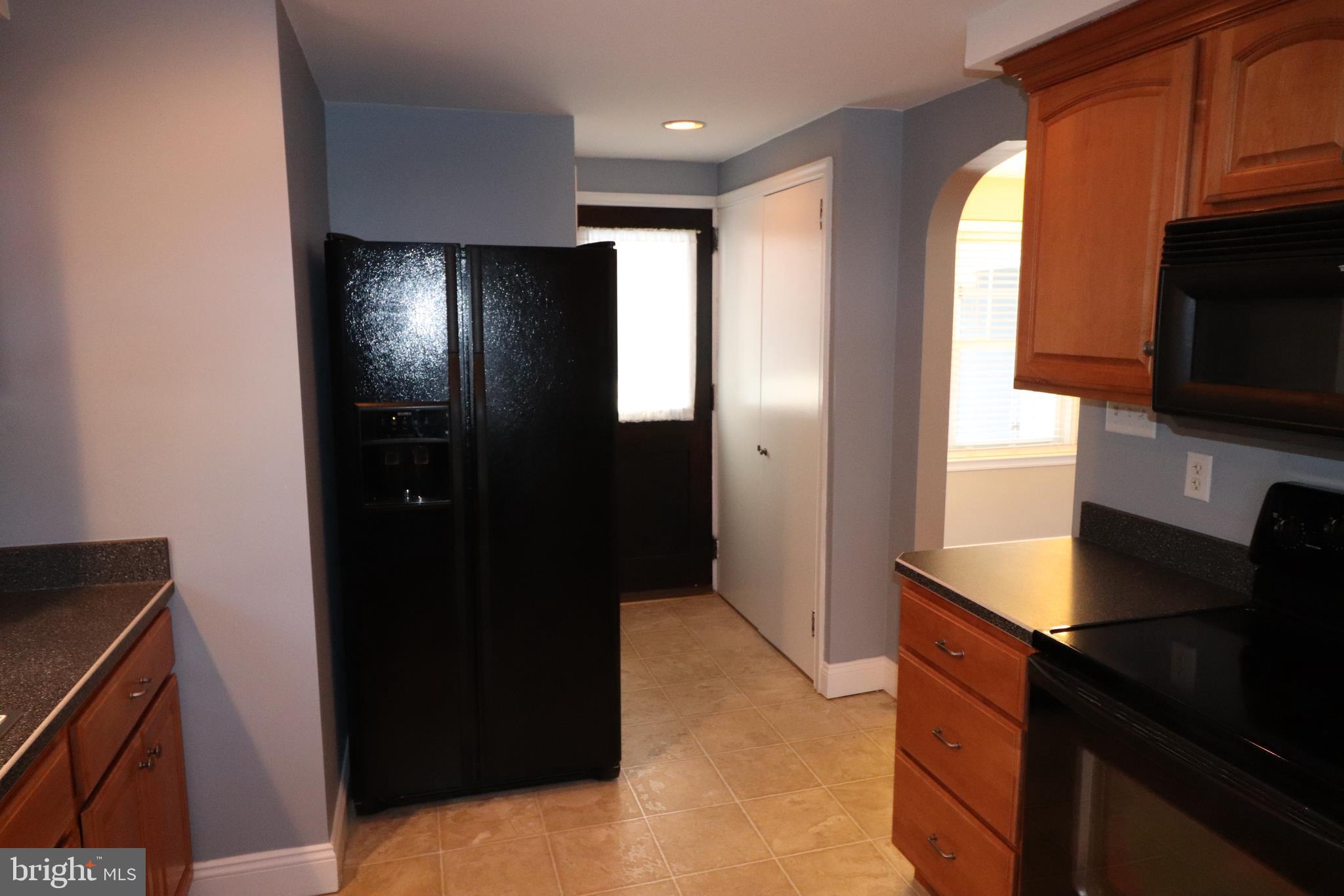 208 2nd Street Reading, PA 19607 - Photo 8 of 26