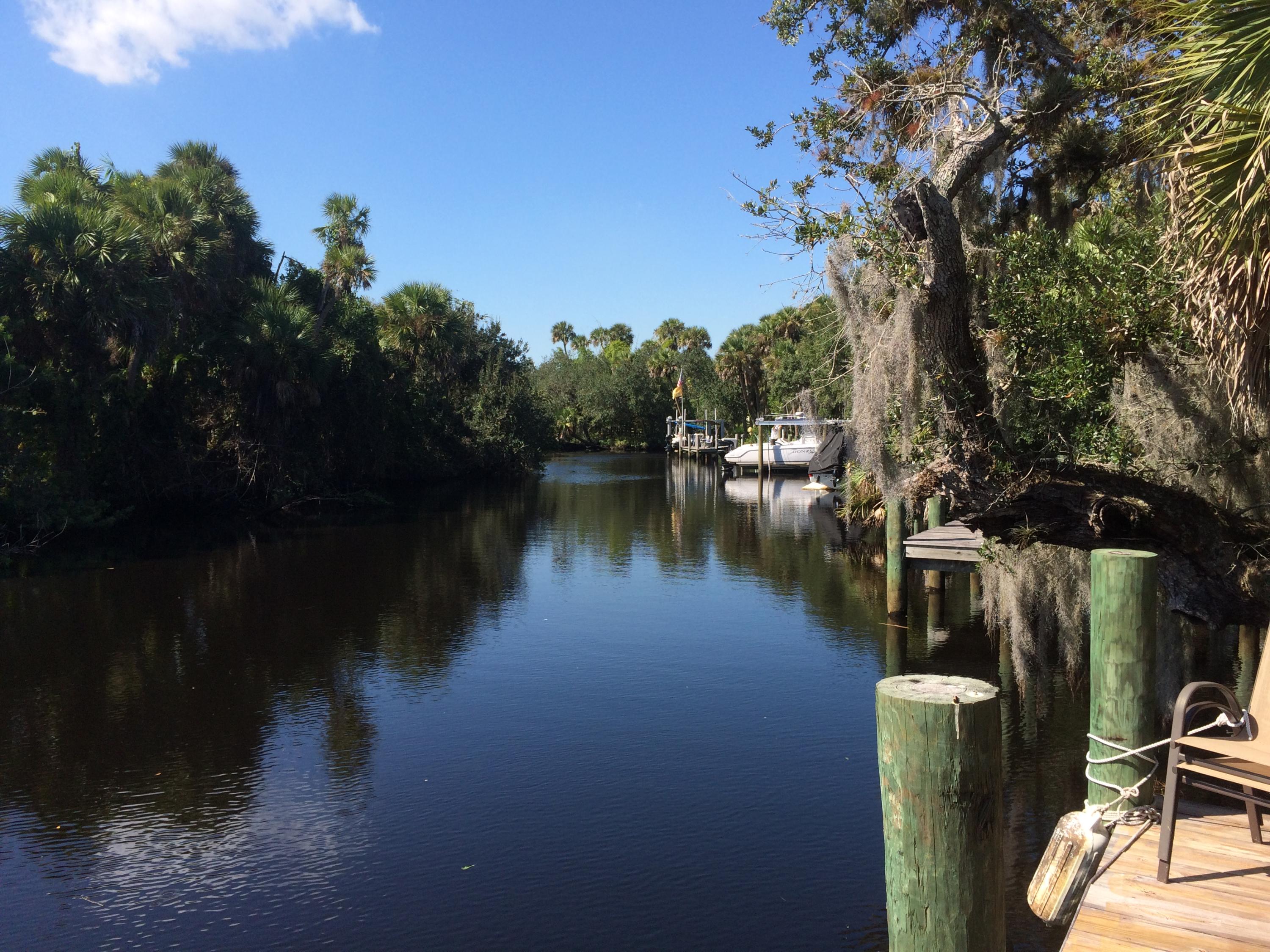 312 Southwest Lost River Road Stuart, FL 34997 - Photo 6 of 23 Riverfront