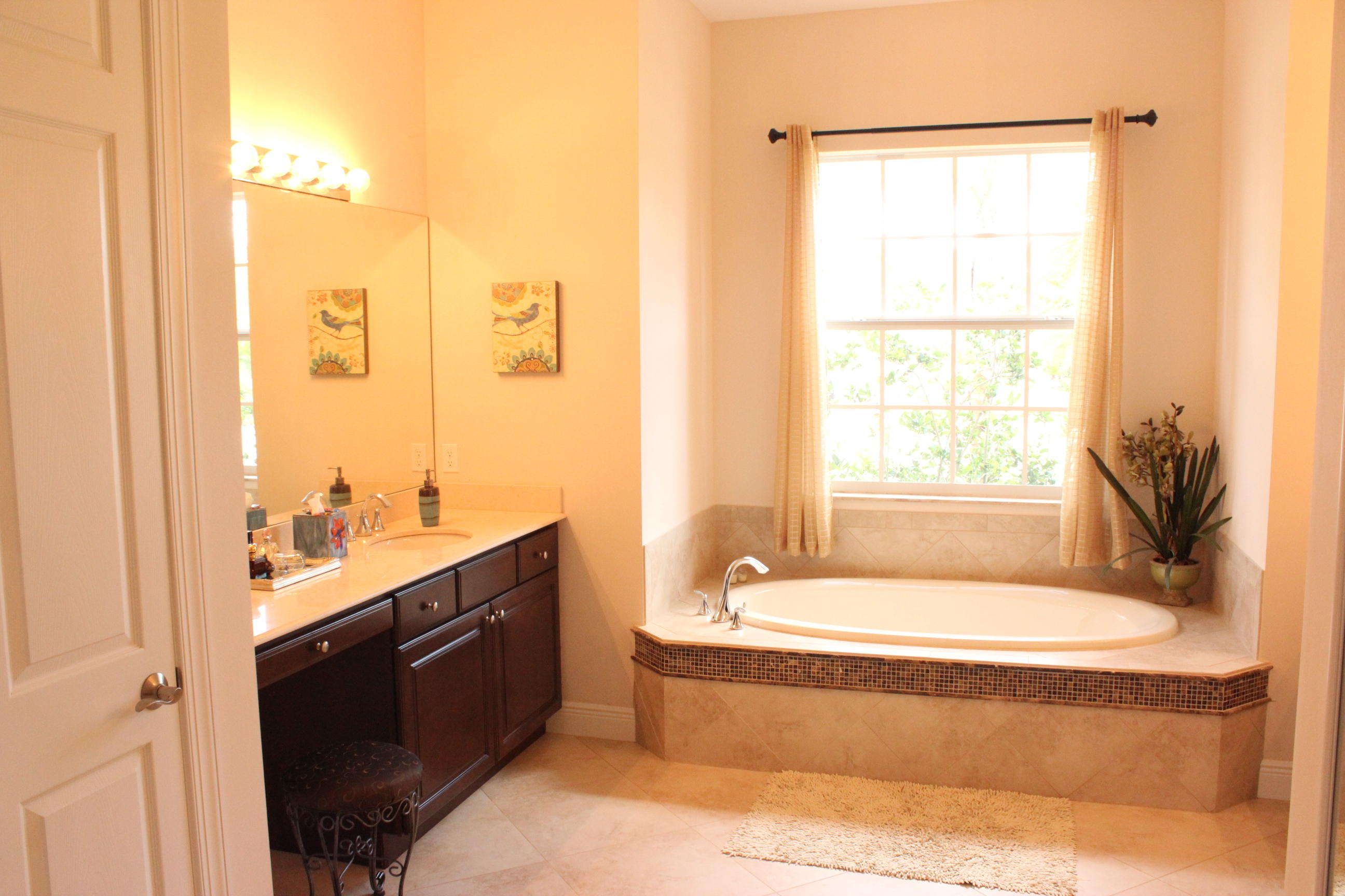 312 Southwest Lost River Road Stuart, FL 34997 - Photo 7 of 23 Master Bath