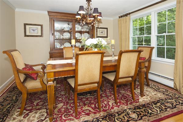 62 Woodfall Road Belmont, MA 02478 - Photo 8 of 29 Gallery Image 8