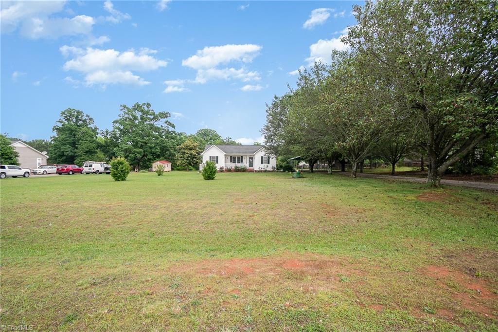 191 Lawrence Road Stokesdale, NC 27357 - Photo 3 of 26 Gallery Image 3
