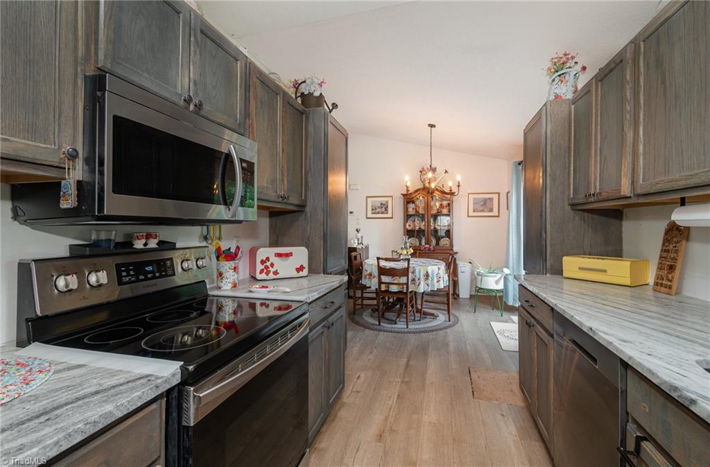 191 Lawrence Road Stokesdale, NC 27357 - Photo 10 of 26 Gallery Image 10