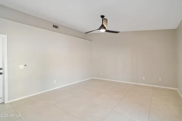 $2,195 | 8316 West Sweetwater Avenue, Peoria, AZ 85381