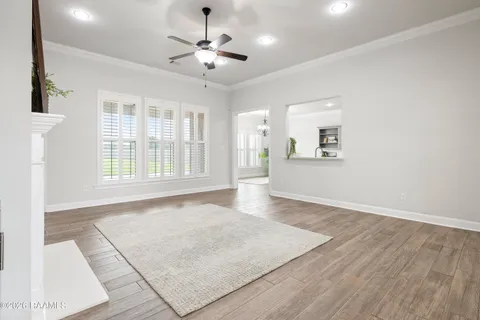 $425,000 | 307 Brianna Lane, Broussard, LA 70518