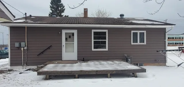 $109,900 | 122 Banks Boulevard, Silver Bay, MN 55614