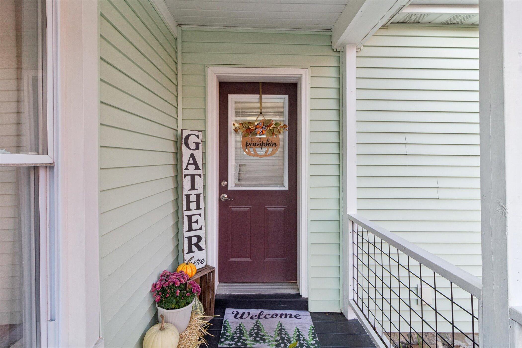 223 West Todd Avenue Reed City, MI 49677 - Photo 11 of 70 11-223-W-Todd-Ave-WindowStill