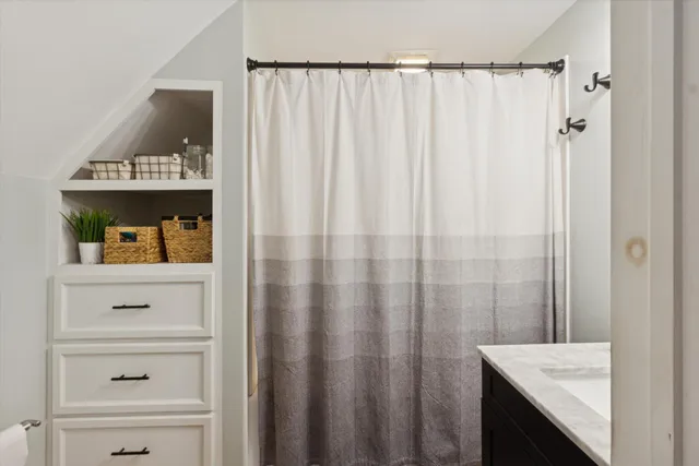 $199,900 | 223 West Todd Avenue, Reed City, MI 49677