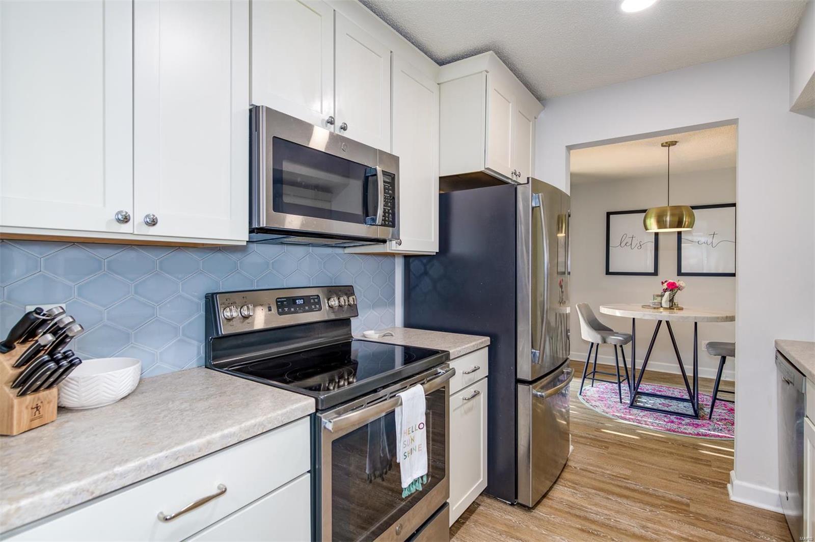 9138 Eager Road St. Louis, MO 63144 - Photo 11 of 23 Gallery Image 11