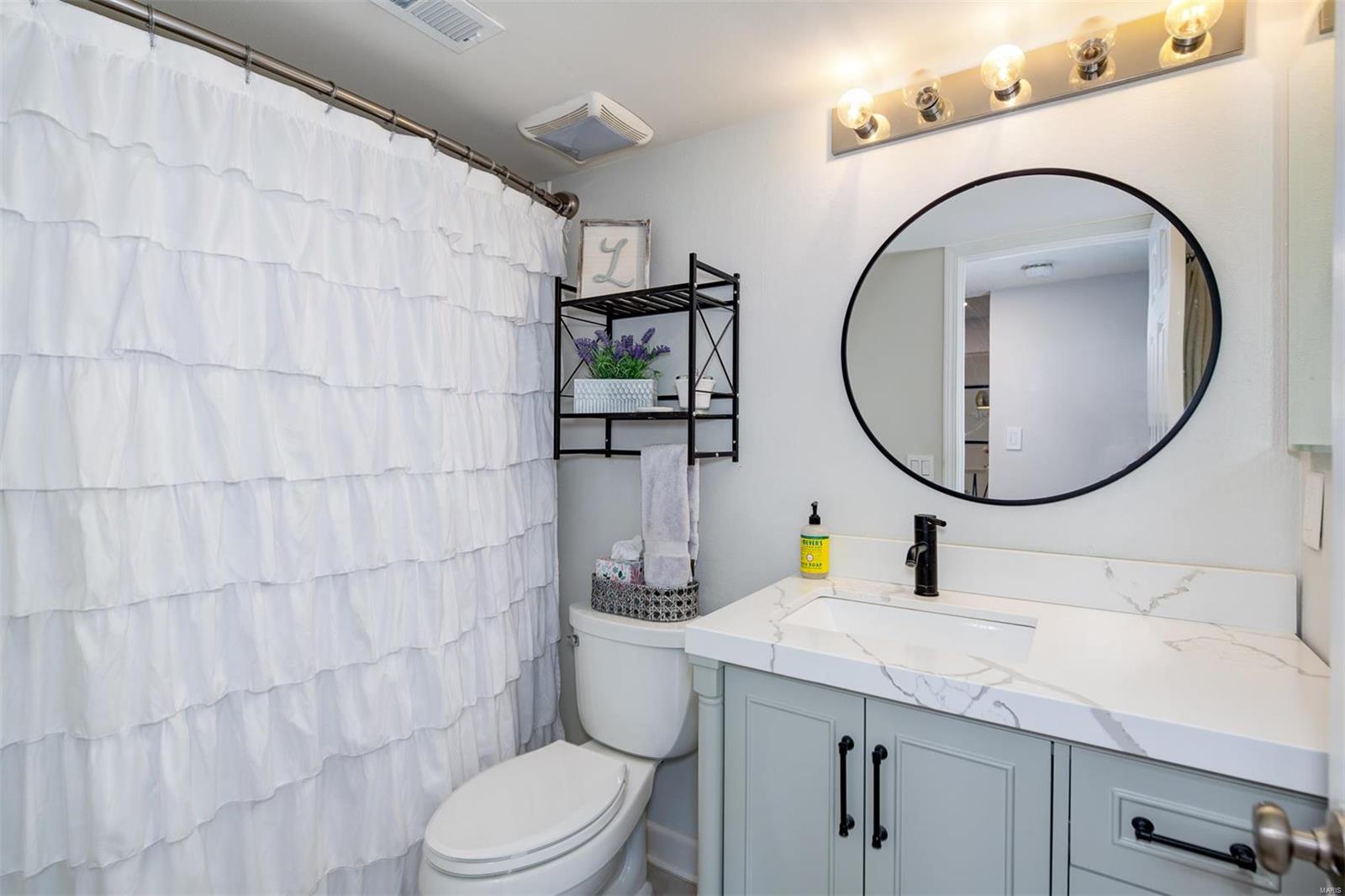 9138 Eager Road St. Louis, MO 63144 - Photo 12 of 23 Gallery Image 12