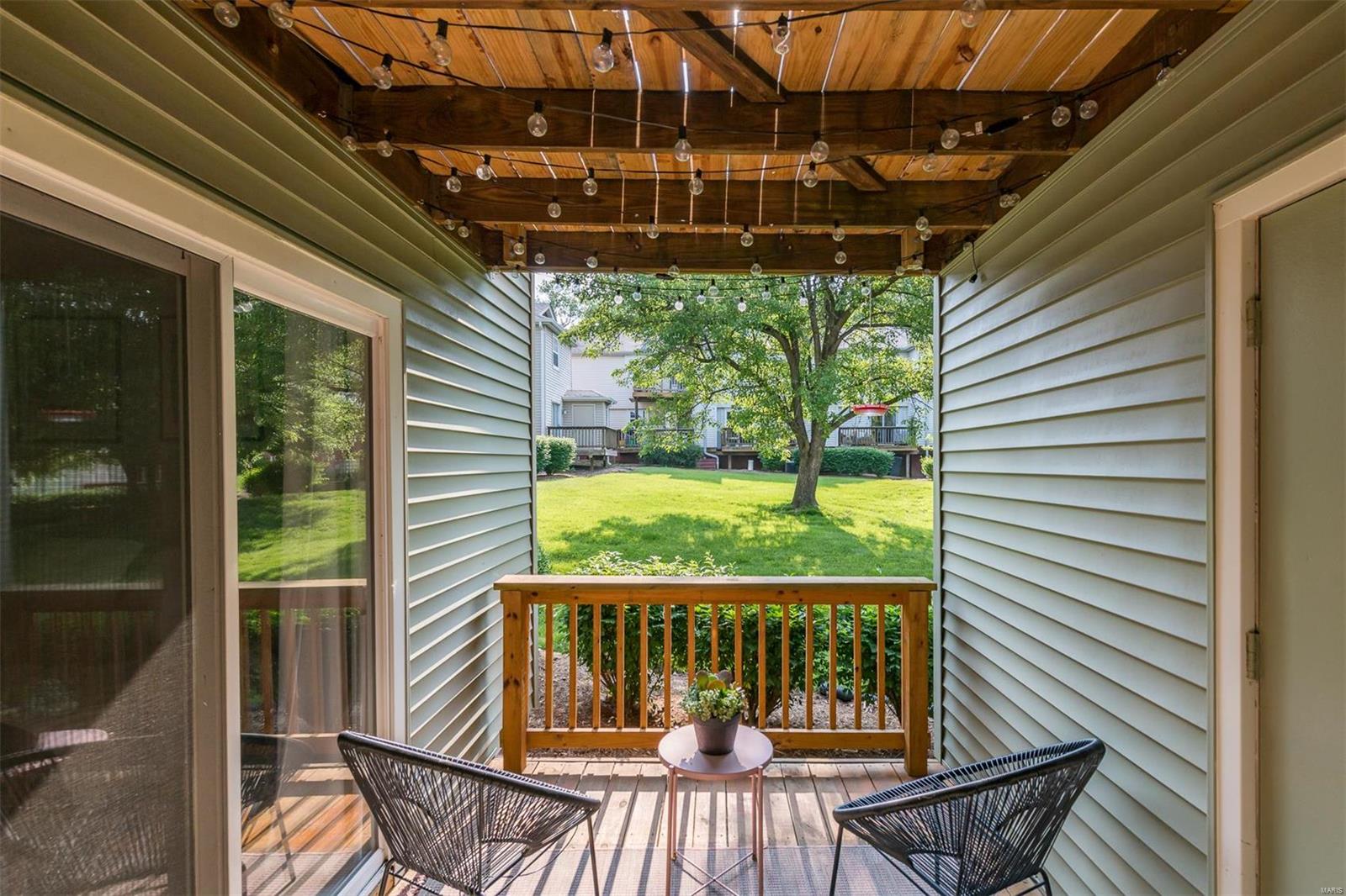 9138 Eager Road St. Louis, MO 63144 - Photo 8 of 23 Gallery Image 8