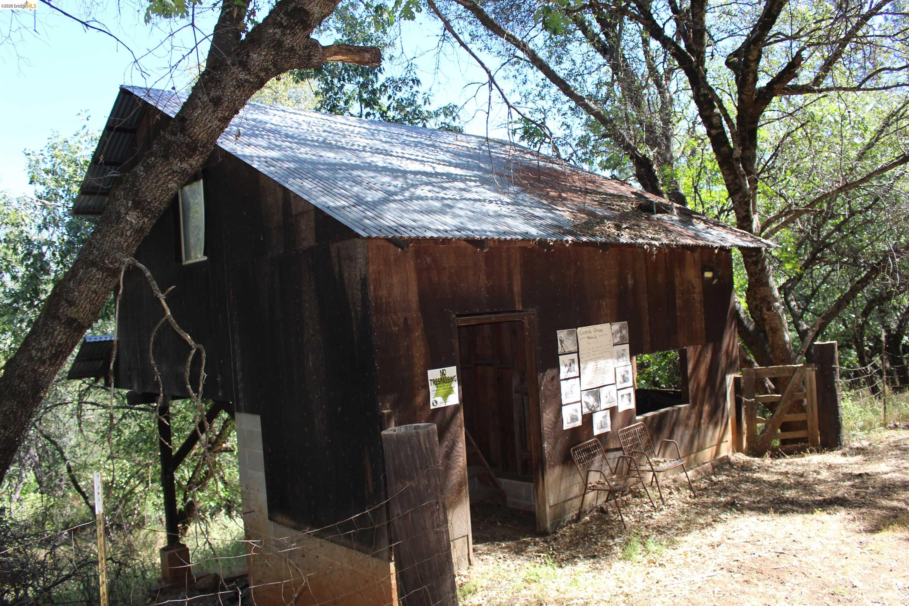 12000 Cattle Drive Trail Columbia, CA 95310 - Photo 7 of 24