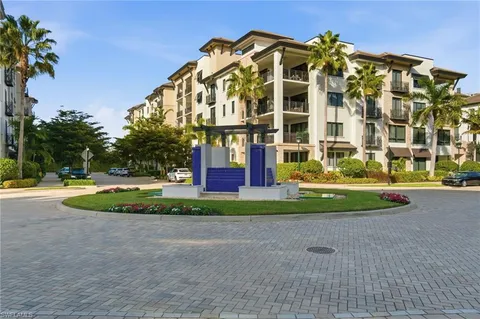$1,675,000 | 1030 3rd Avenue South, Unit 517, Naples, FL 34102