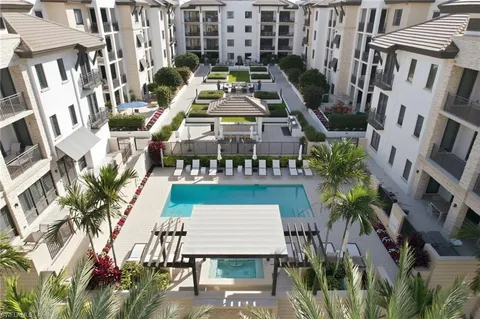 $1,675,000 | 1030 3rd Avenue South, Unit 517, Naples, FL 34102