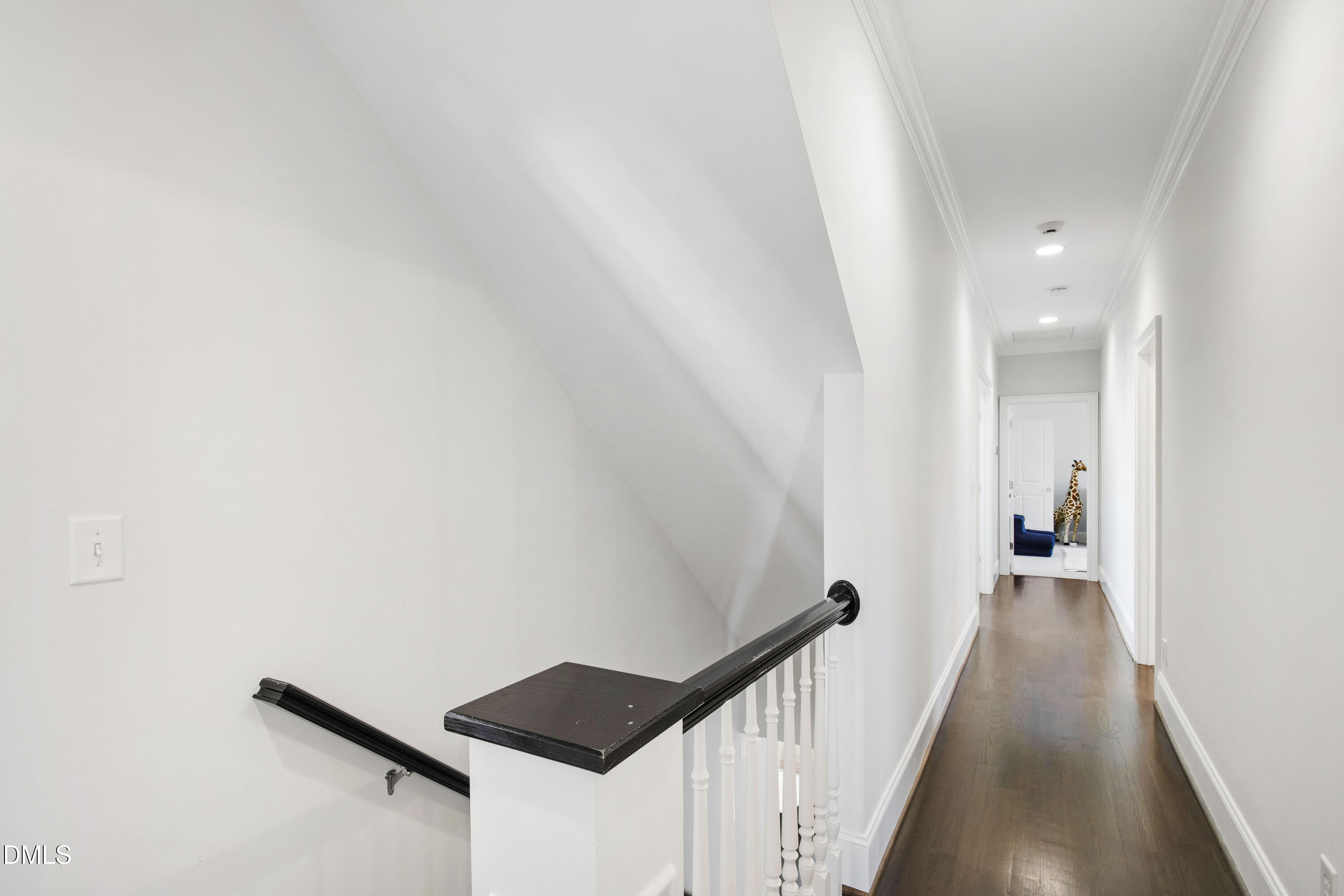2615 Davis Street Raleigh, NC 27608 - Photo 42 of 67 Hallway