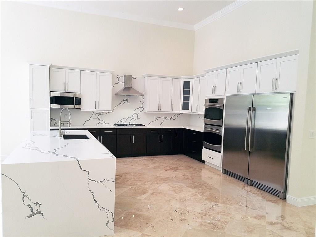 17874 Lake Azure Way Boca Raton, FL 33496 - Photo 2 of 20 Photo 2