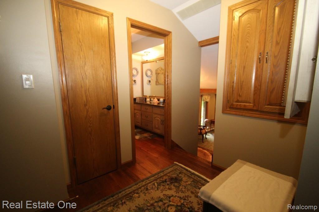 4344 Fenton Road Hartland, MI 48353 - Photo 23 of 53 IMG_7165.jpg