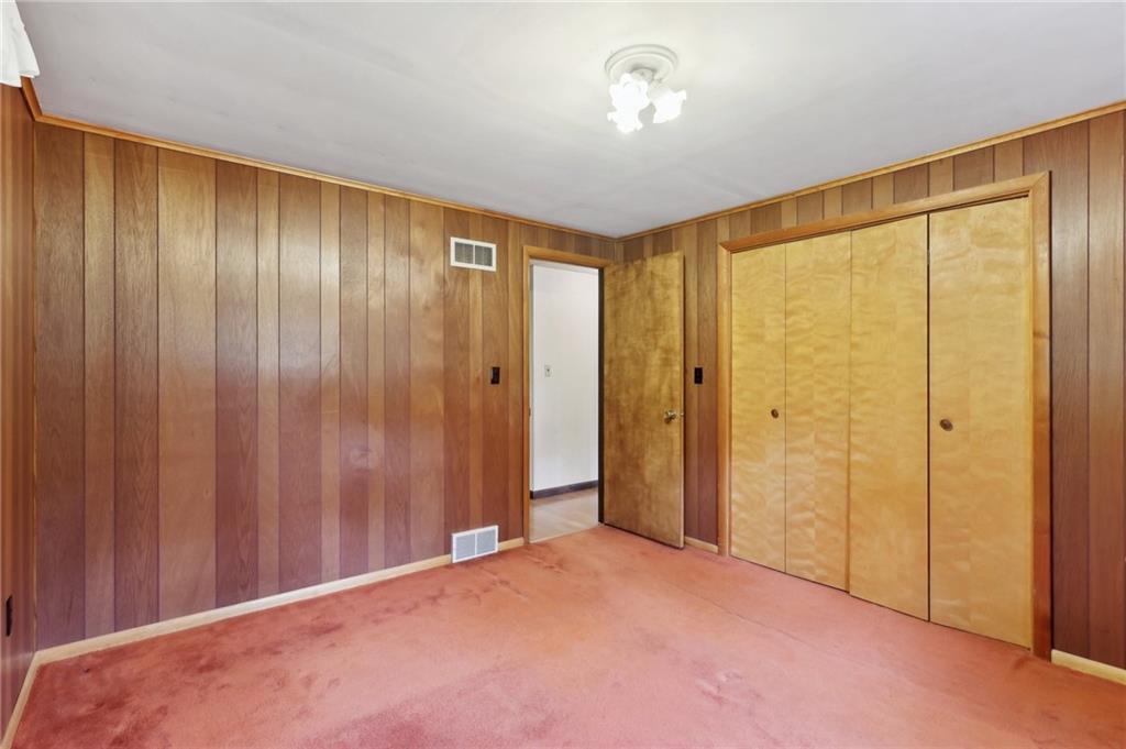 1317 Willowbrook Road New Castle, PA 16101 - Photo 20 of 40