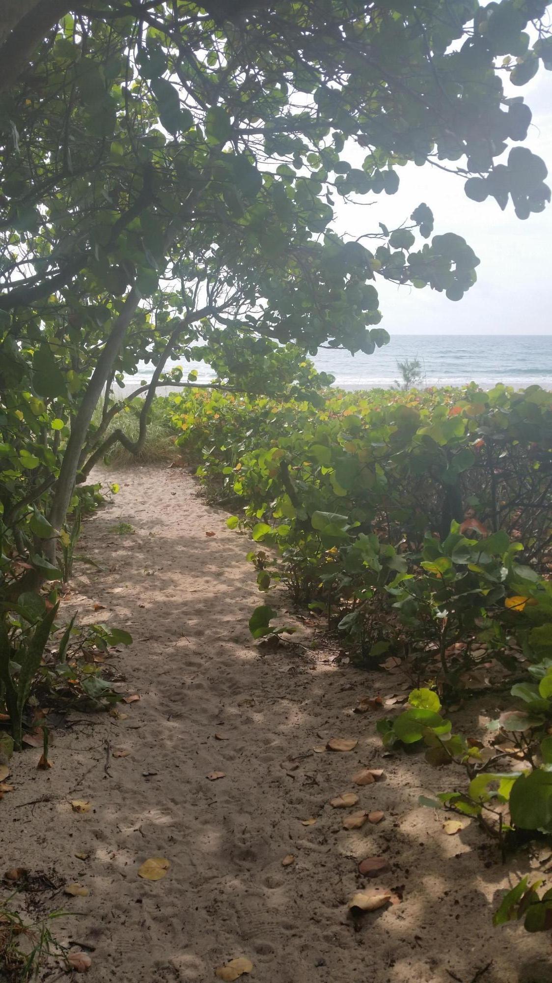949 Lake Wyman Road Boca Raton, FL 33431 - Photo 17 of 17 Beach Access 2