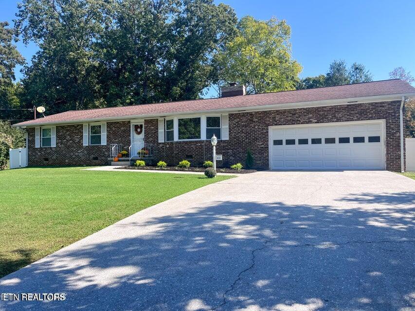 612 Summit View Road Knoxville, TN 37920 - Photo 2 of 29 2