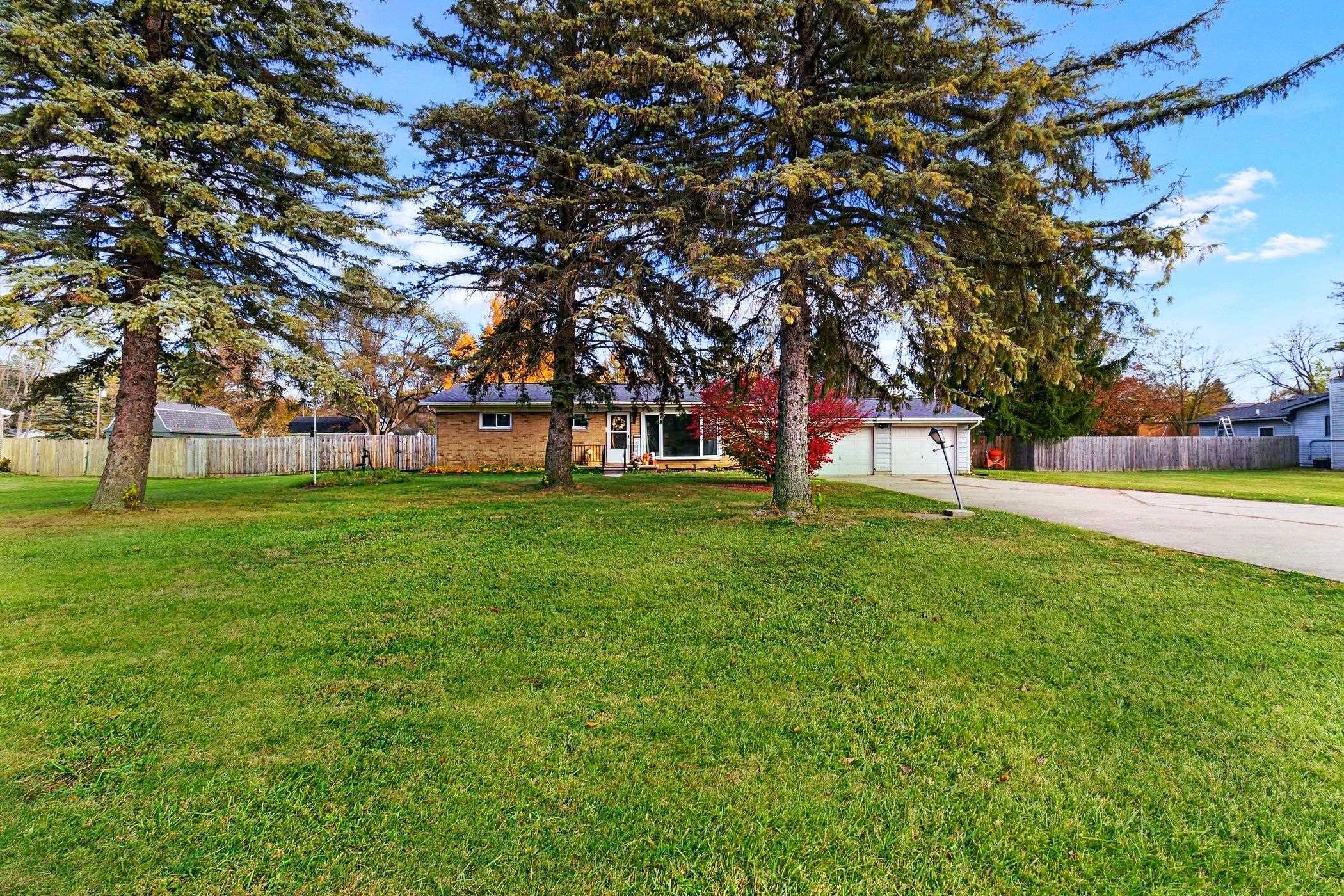 4506 North Irish Road Davison, MI 48423 - Photo 2 of 40