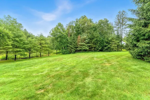 $699,000 | 17 Moorings Way, West Brookfield, MA 01585
