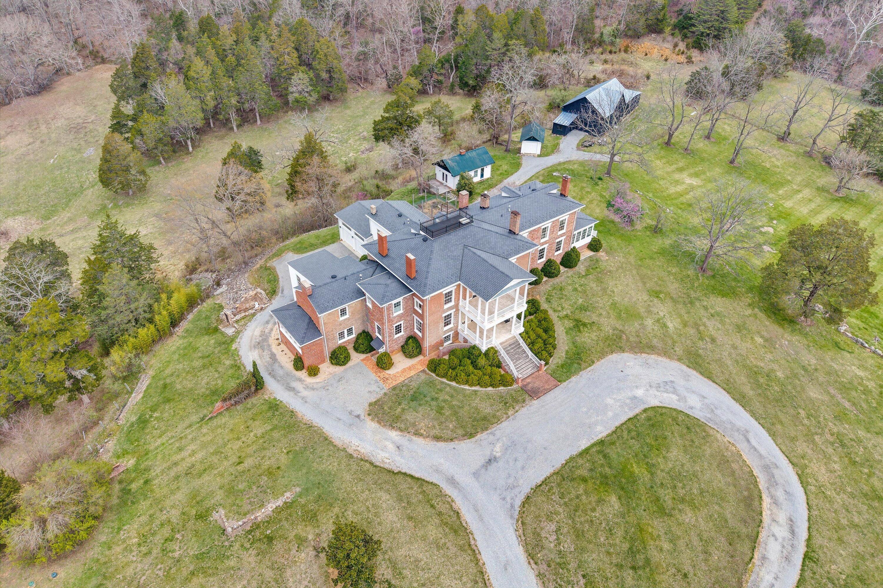 1066 Greyledge Road Buchanan, VA 24066 - Photo 12 of 121 099-SGP-0037