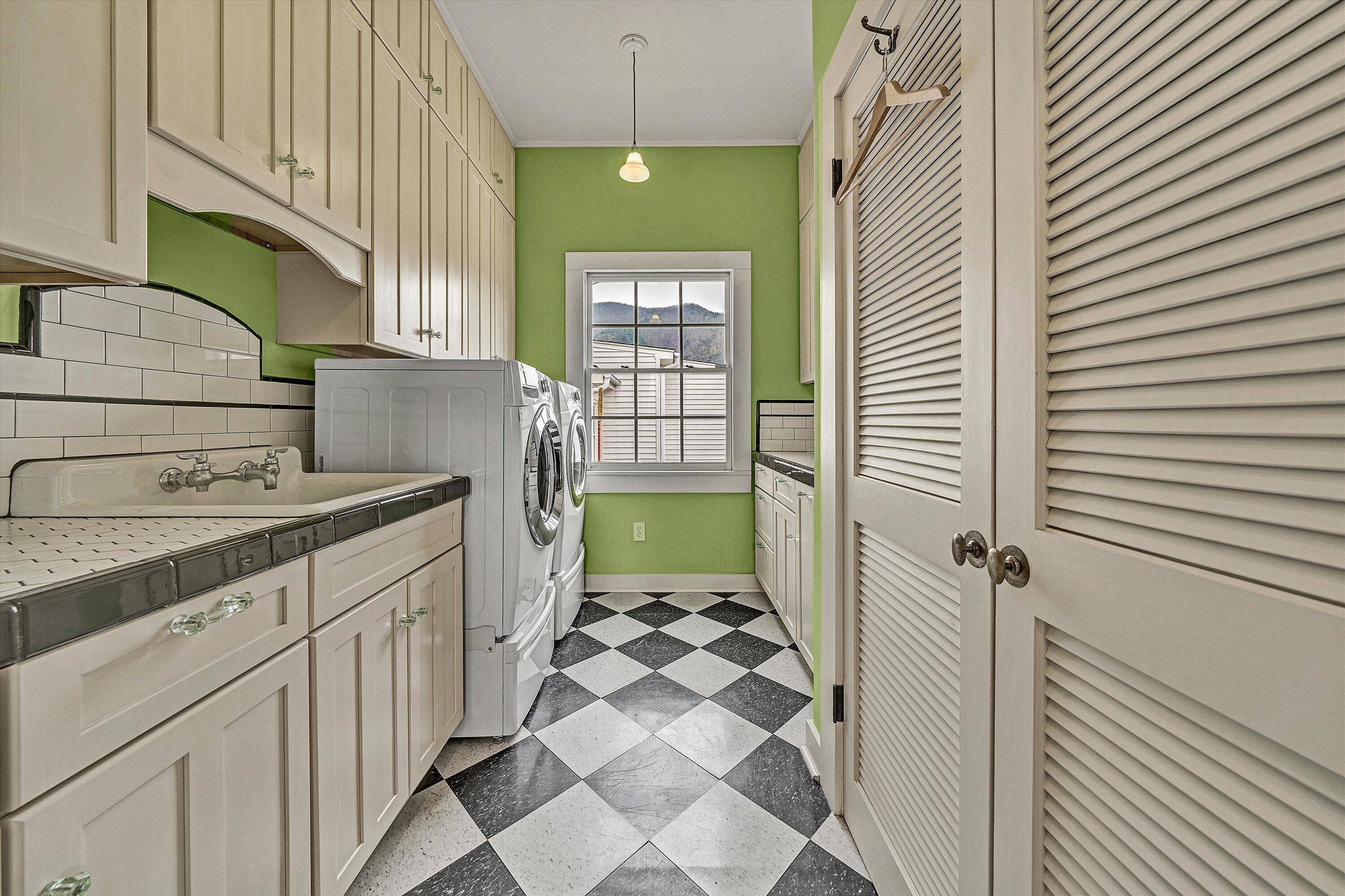 1066 Greyledge Road Buchanan, VA 24066 - Photo 70 of 121 076-SGP-00556