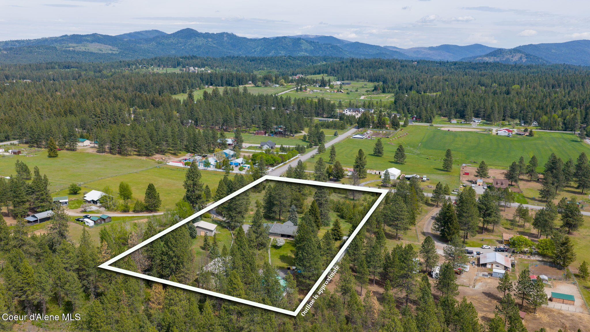 2087 East Glacier Road Hayden, ID 83835 - Photo 12 of 82 Ariel View
