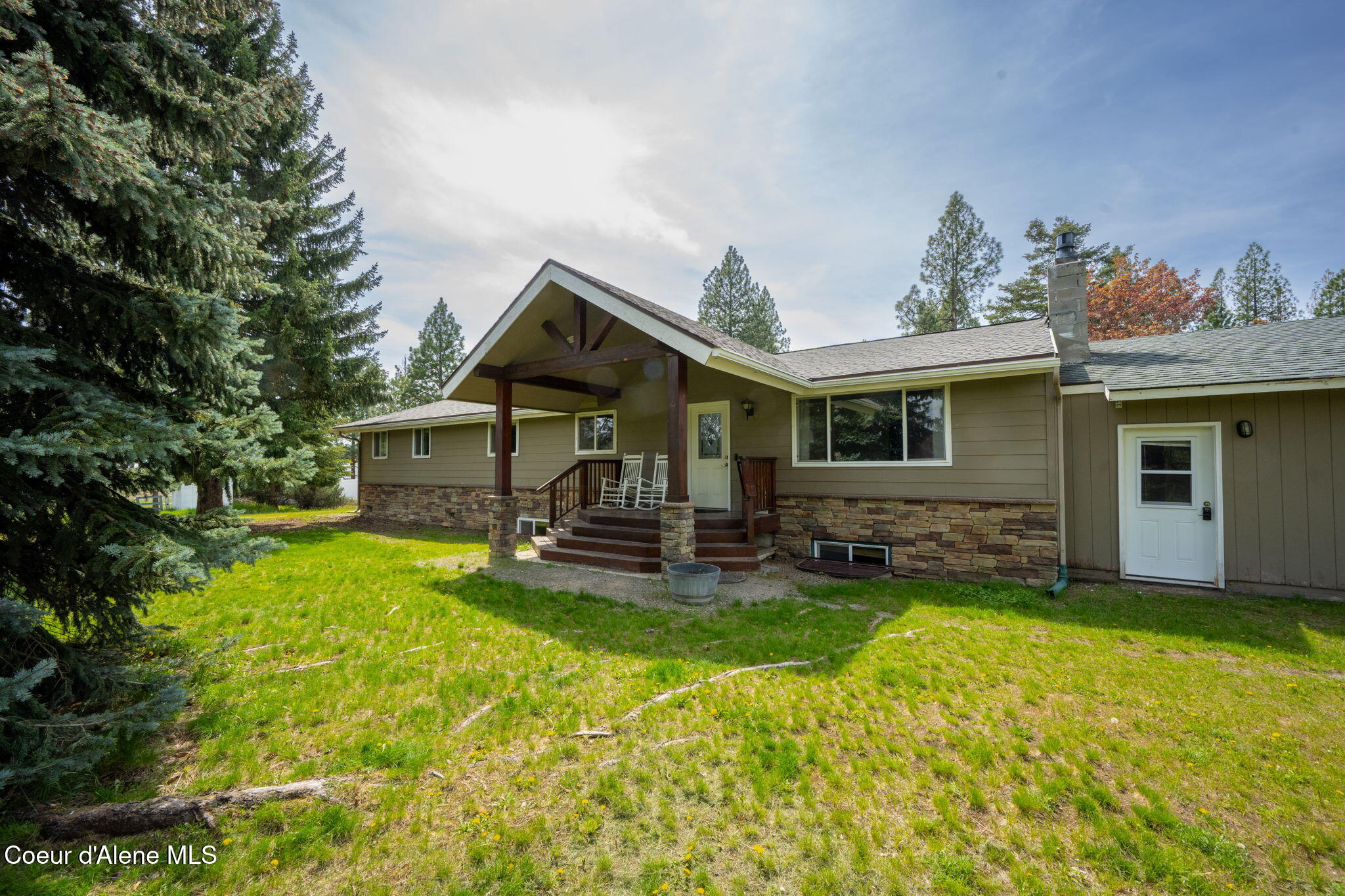 2087 East Glacier Road Hayden, ID 83835 - Photo 18 of 82 Exterior