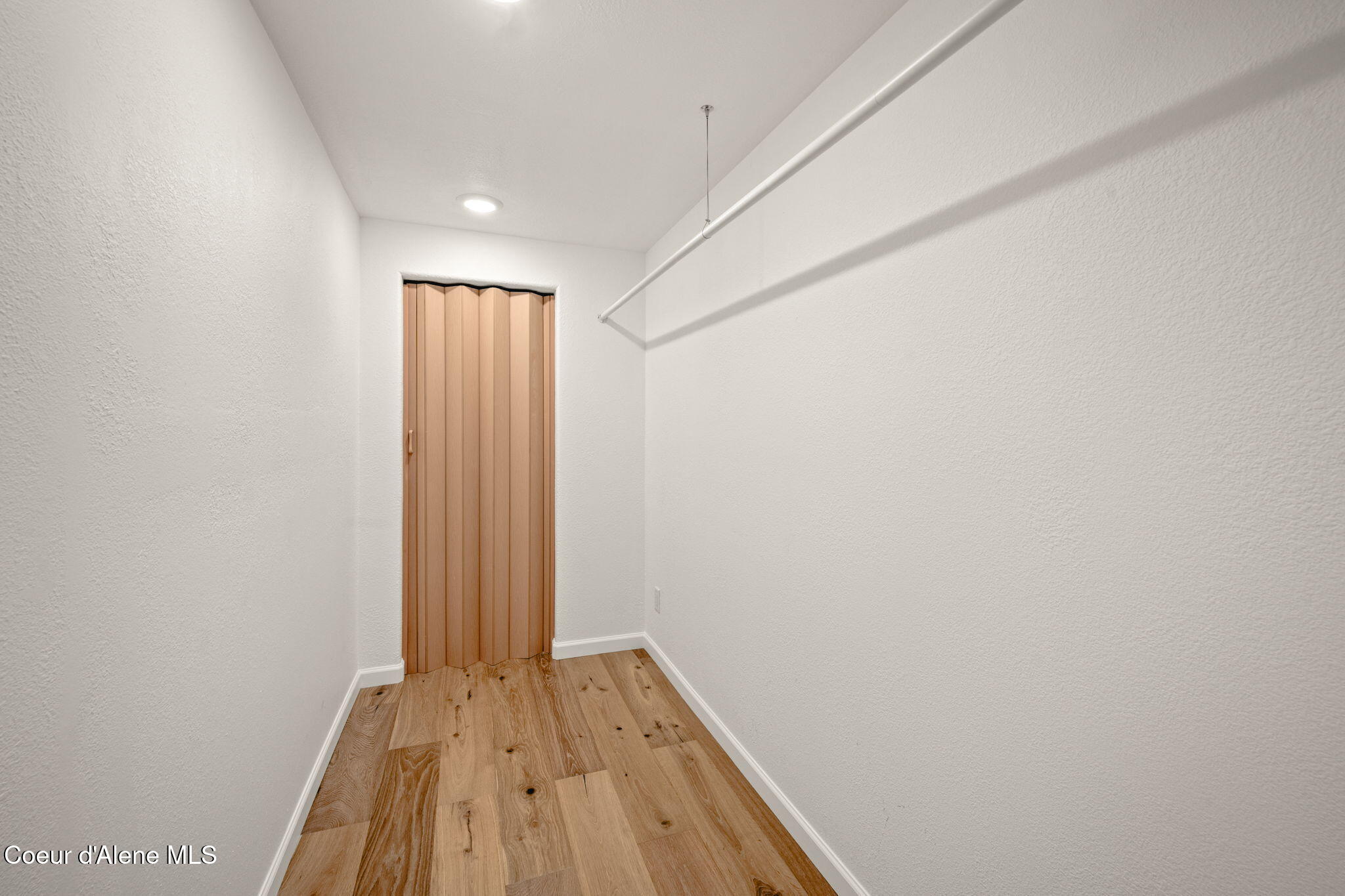 2087 East Glacier Road Hayden, ID 83835 - Photo 48 of 82 Hallway