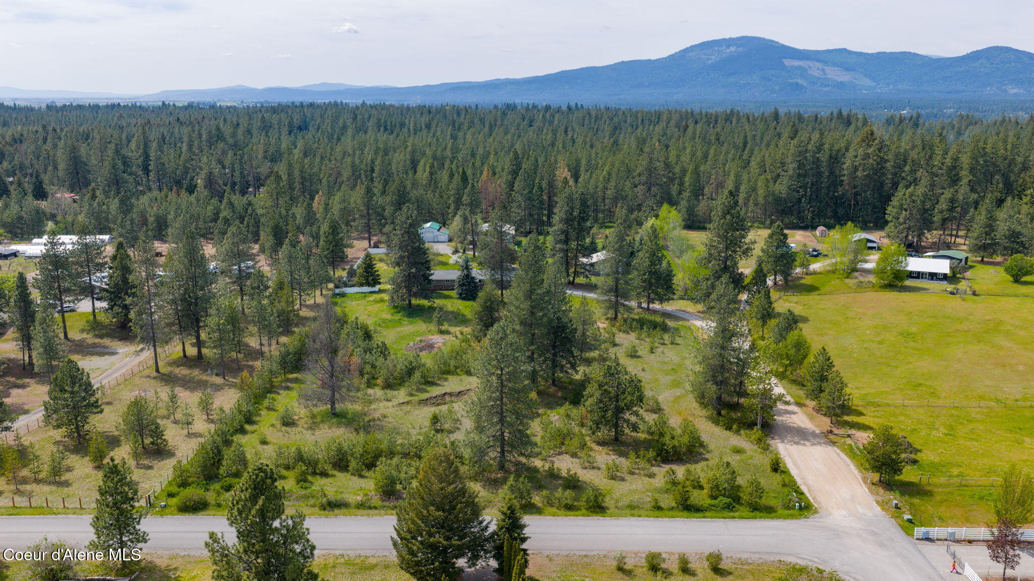 2087 East Glacier Road Hayden, ID 83835 - Photo 5 of 82 Ariel View