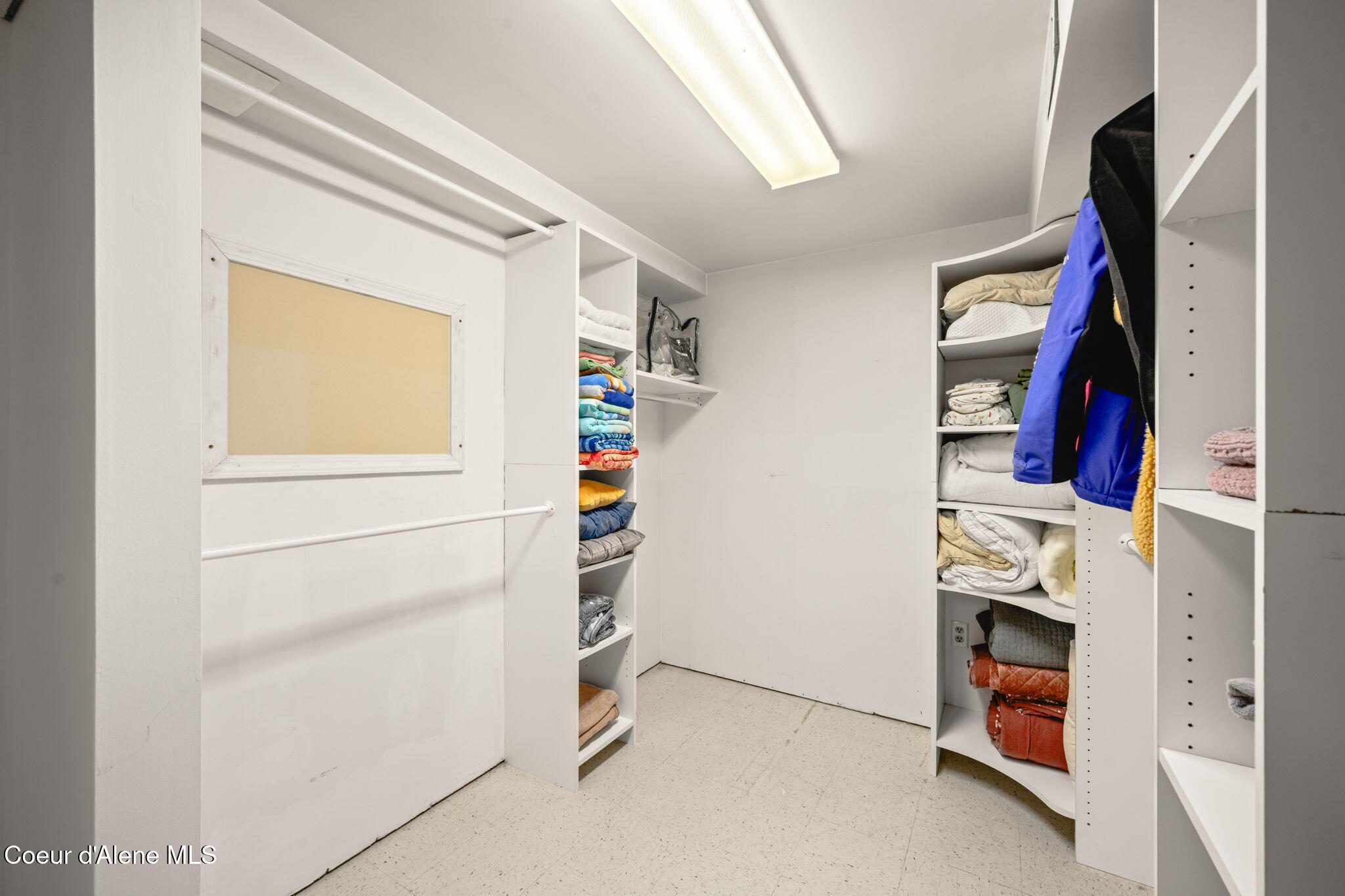 2087 East Glacier Road Hayden, ID 83835 - Photo 52 of 82 Laundry Room