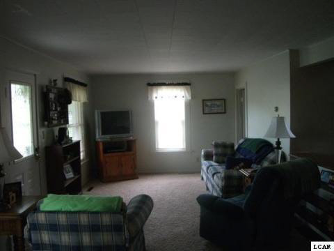 4947 Holloway Road Adrian, MI 49221 - Photo 7 of 7 20025242-6.JPG