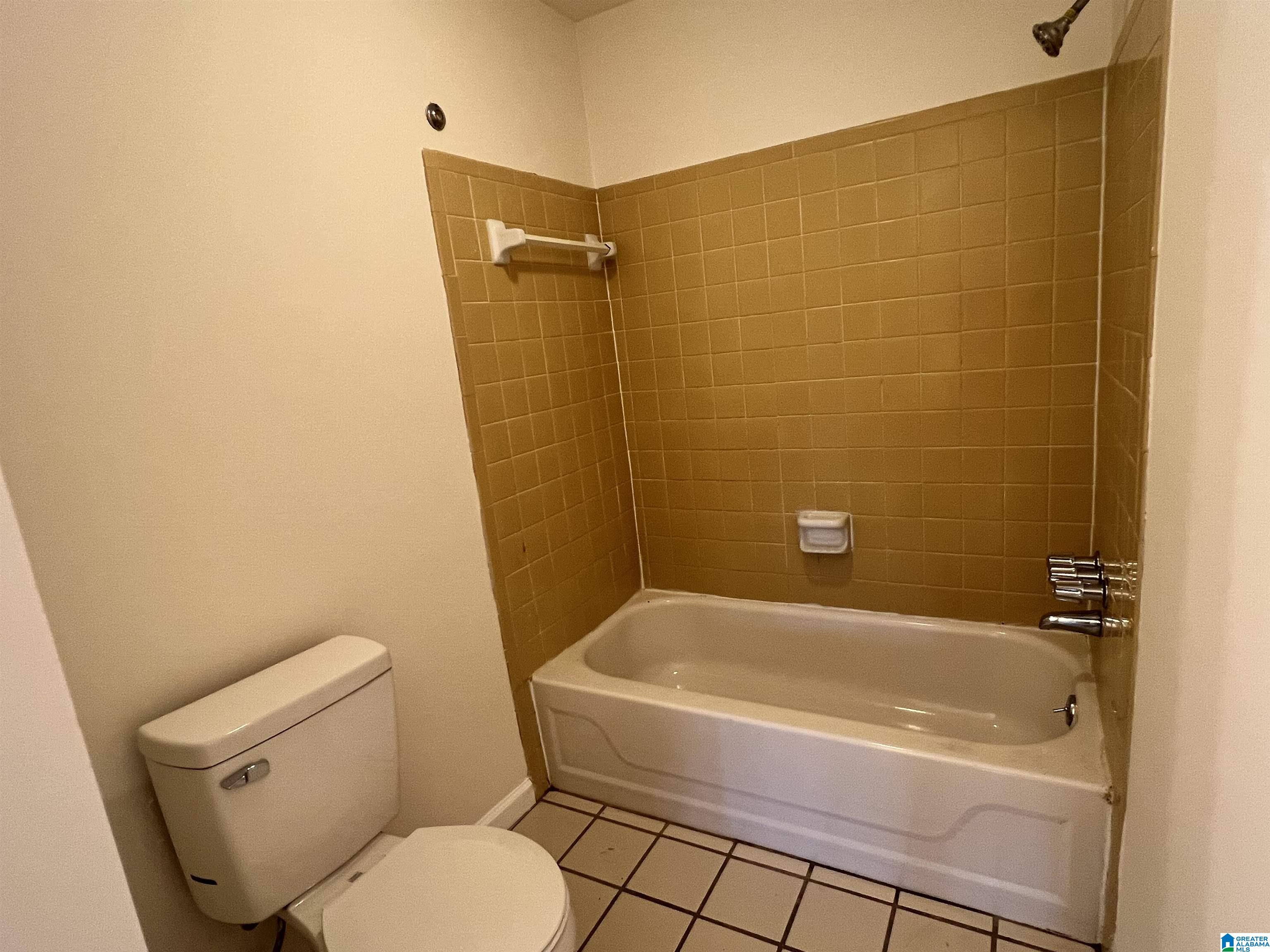 2829 Georgetown Drive, Unit G Birmingham, AL 35216 - Photo 10 of 12