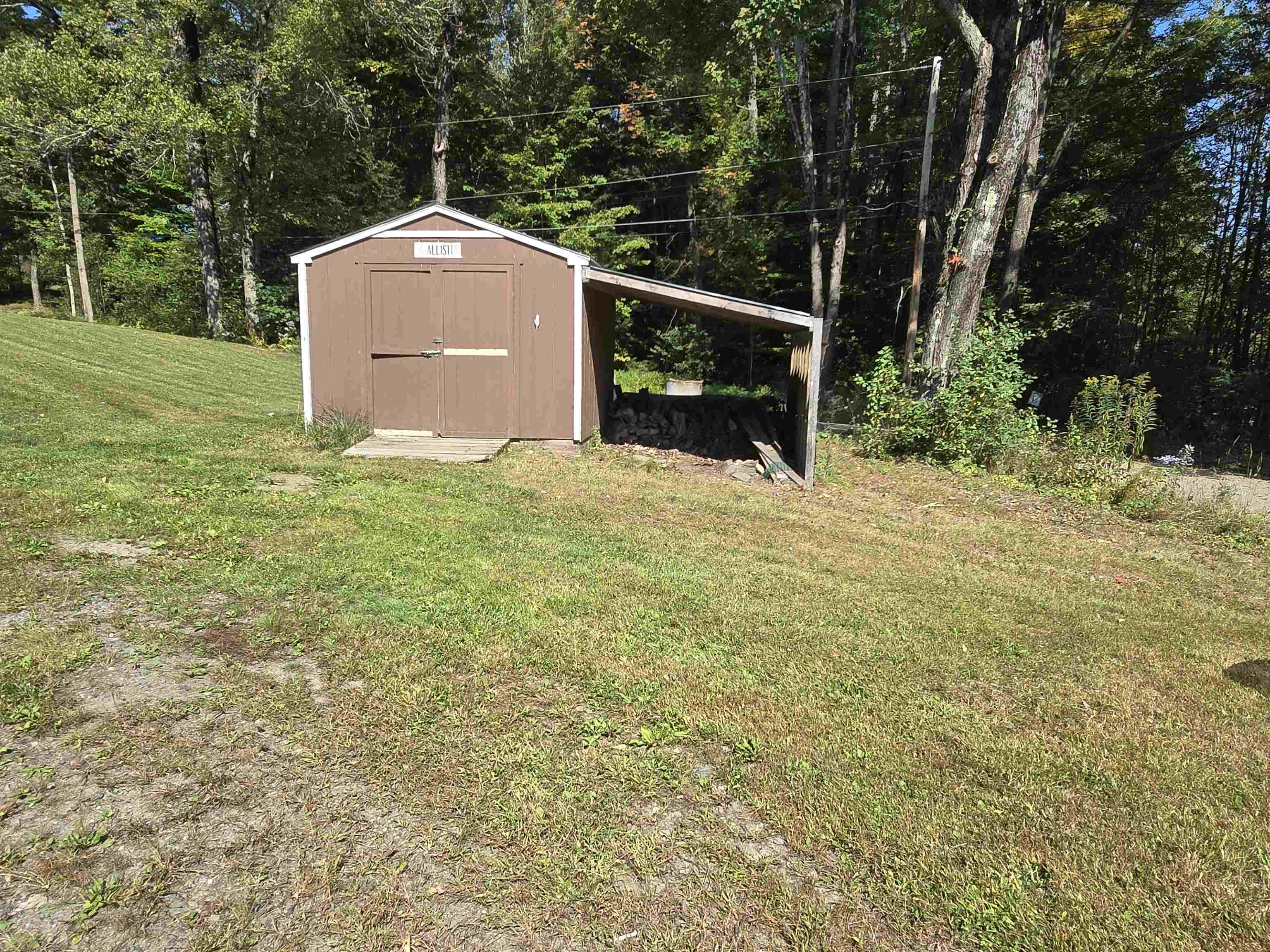 69 Taylor Road Putney, VT 05346 - Photo 31 of 33