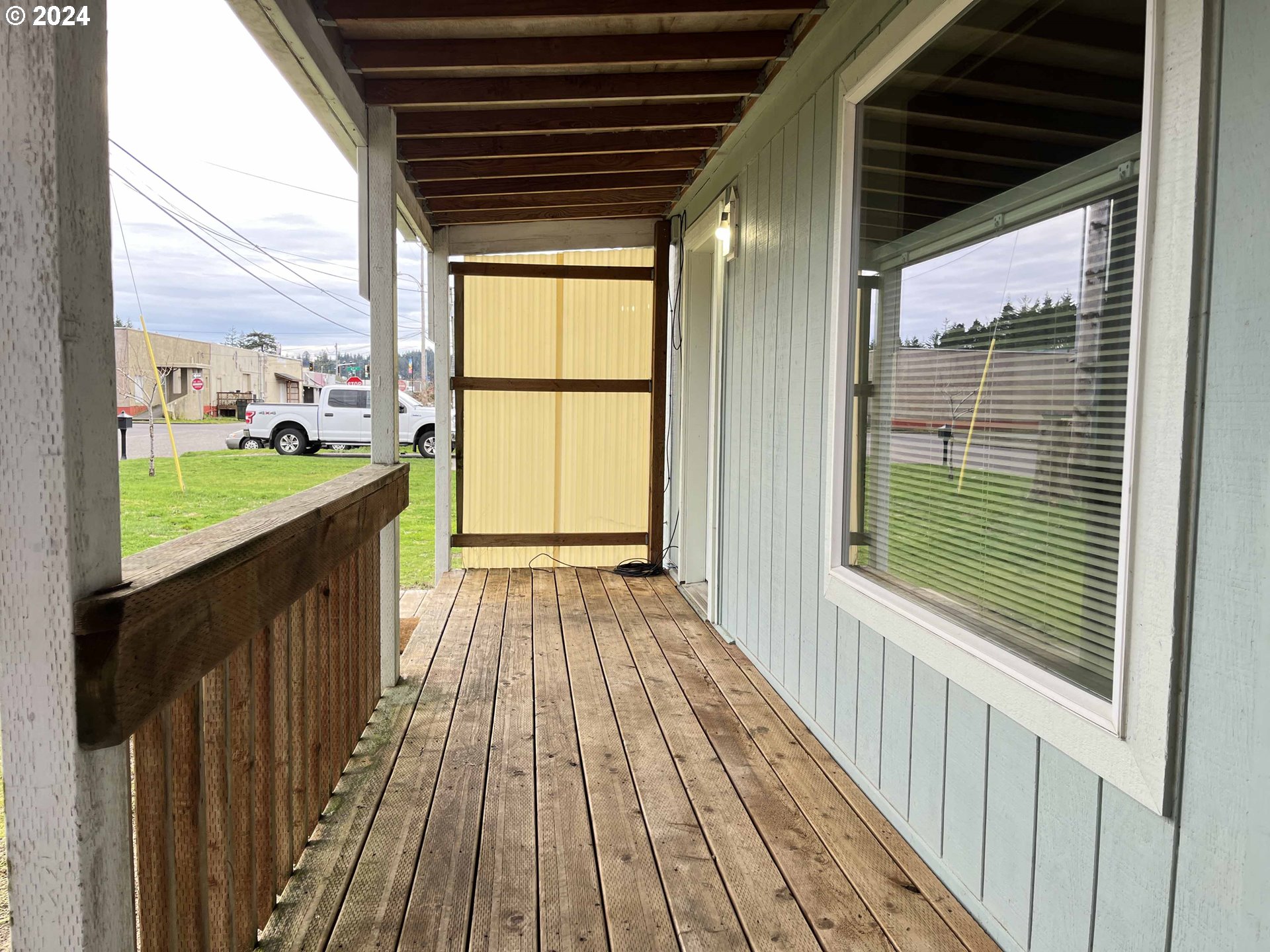659 Maple Street Florence, OR 97439 - Photo 5 of 47 Gallery Image 5