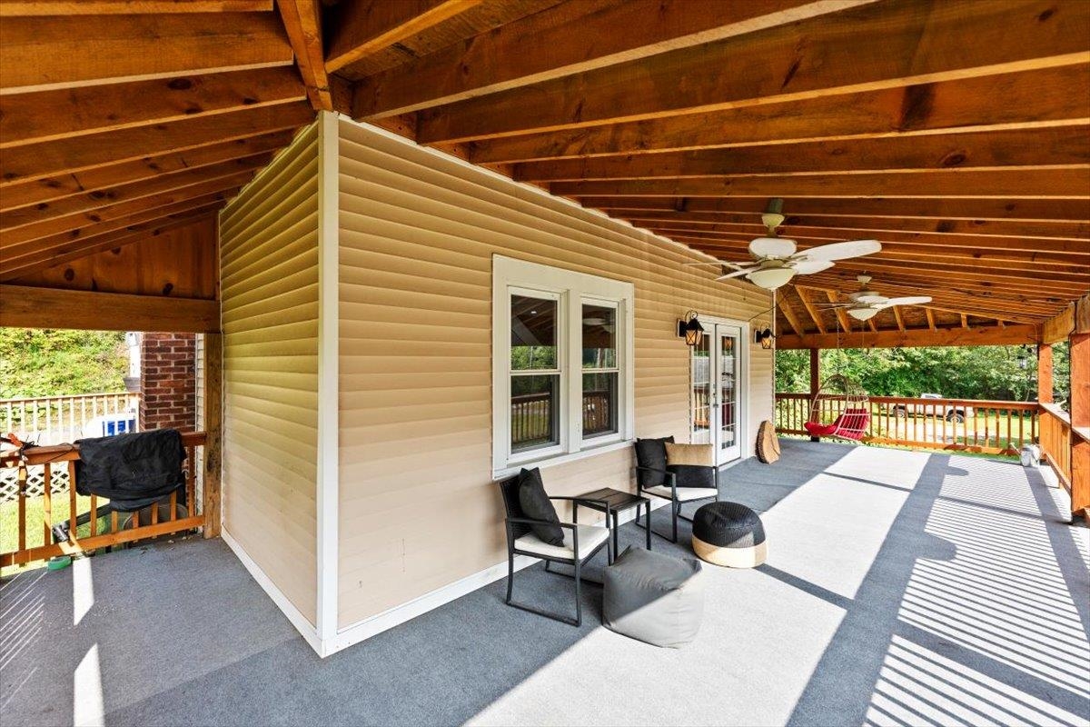 683 Water Street Bennington, VT 05257 - Photo 15 of 38