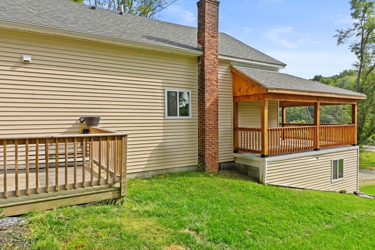 683 Water Street Bennington, VT 05257 - Photo 20 of 38