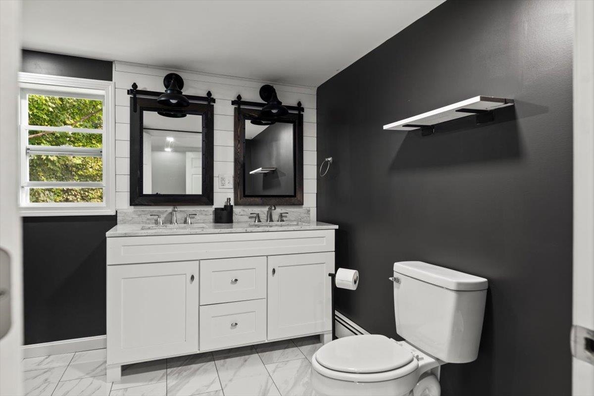 683 Water Street Bennington, VT 05257 - Photo 10 of 38