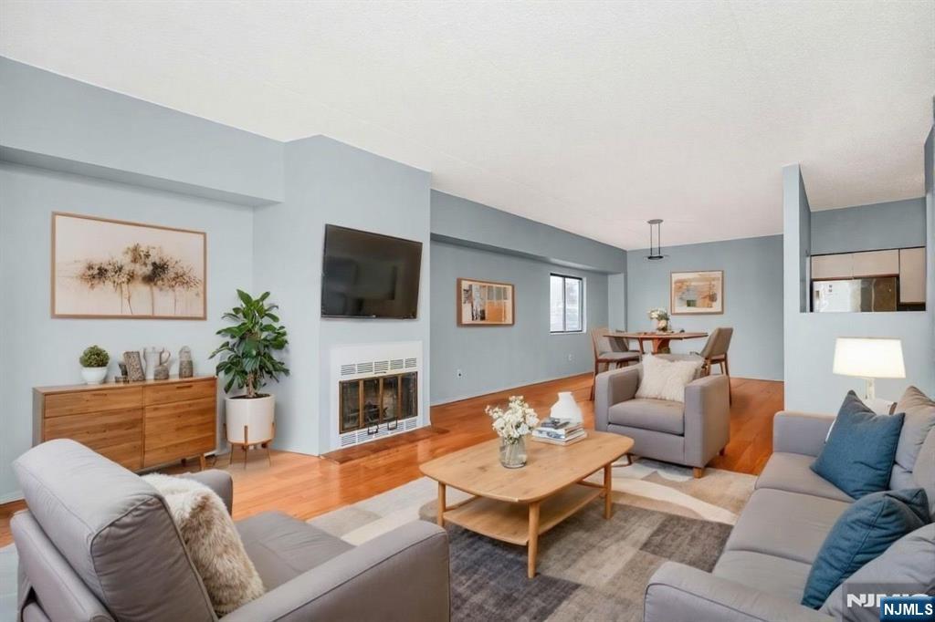 390 Gorge Road, Unit 402 Cliffside Park, NJ 07010 - Photo 2 of 25