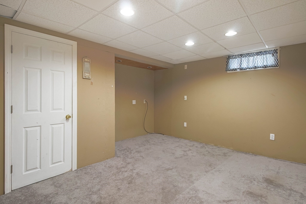 9 Center Road Dudley, MA 01571 - Photo 39 of 41 Gallery Image 39