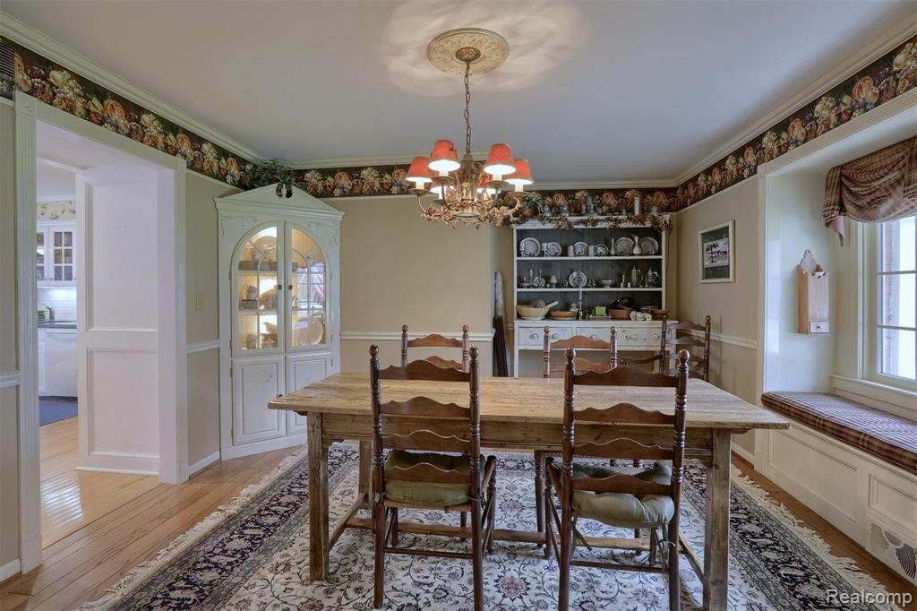 2360 Kingsford Road Rochester Hills, MI 48309 - Photo 9 of 36
