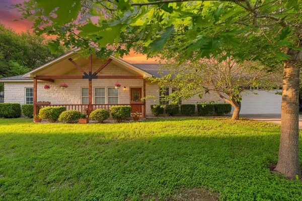 $350,000 | 1221 Lovers Lane, Bastrop, TX 78602